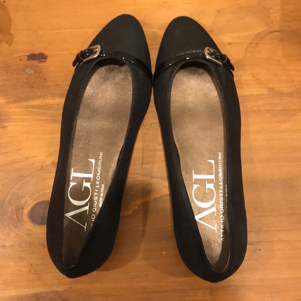 Beautiful never worn AGL leather shoes size 36